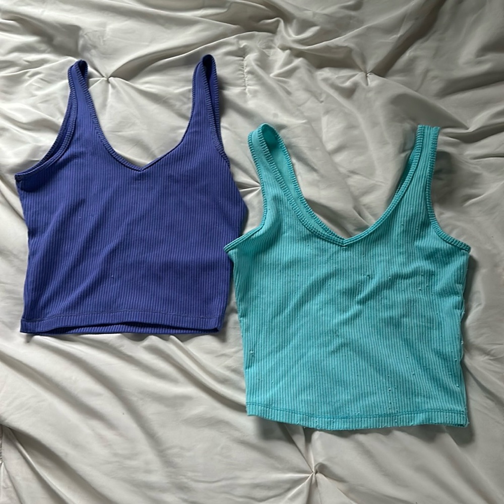 Set of 2 Tank Tops